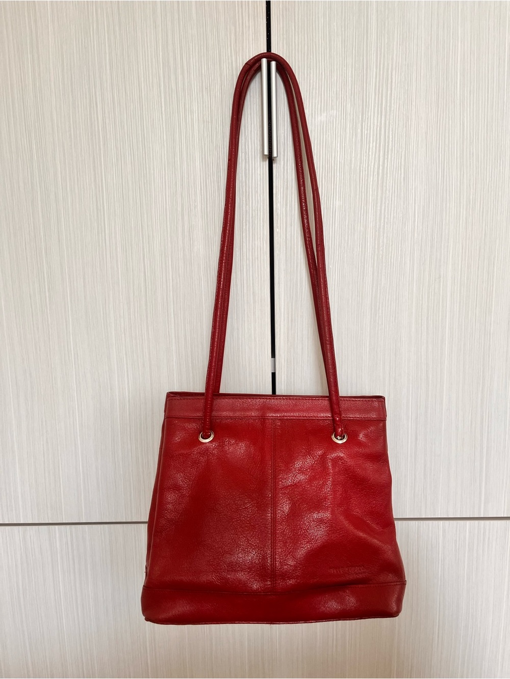 Pelle Studio Red Leather Shoulder Bag - Classic Women's Tote